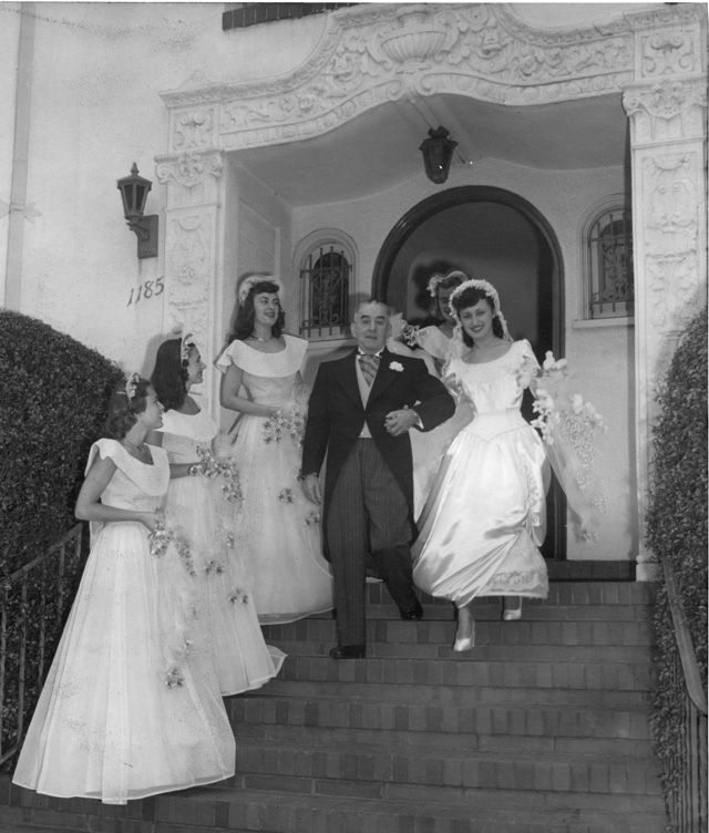 087bishowedding1949.jpg